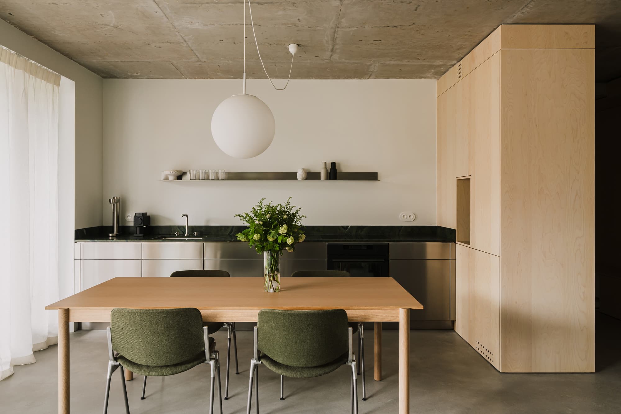 [Mass Timber] Apartment in the Heart of Jeżyce in Poznań / LBWA